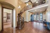 1061 Kingsbridge Lane - Photo 4