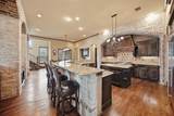 1061 Kingsbridge Lane - Photo 9