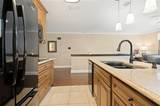 236 Samuel Boulevard - Photo 17