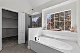 108 Windsor Drive - Photo 17