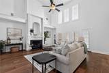 108 Windsor Drive - Photo 3