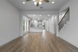 3033 Elmwood Street - Photo 11