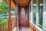 1027 Stanley Street - Photo 3
