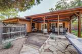 1027 Stanley Street - Photo 32