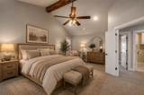 208 Greenway Bend - Photo 6