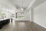 708 Splendor - Photo 10