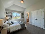 465 Aldred Street - Photo 28