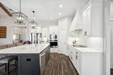 112 Friendship Way - Photo 10