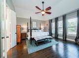 944 Highpoint Way - Photo 13
