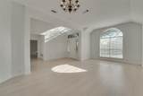 558 Presidio Drive - Photo 8