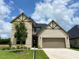 140 Kenilworth Lane - Photo 1