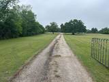 8600 County Road 530 - Photo 4