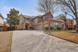 2501 Kentmere Lane - Photo 2