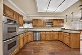 100 Castle Court - Photo 14