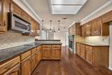 100 Castle Court - Photo 15