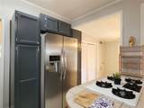 627 Robinson Place - Photo 12