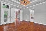 9704 Ravenswood Road - Photo 17