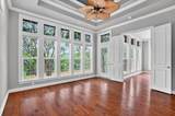 9704 Ravenswood Road - Photo 18
