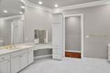 9704 Ravenswood Road - Photo 19