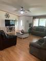 1521 Fm 590 - Photo 4