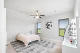 8110 Honeywell - Photo 9