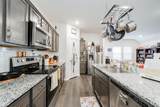 319 Pine Hollow Way - Photo 1