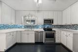1405 Briarwood Boulevard - Photo 10
