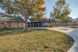 1502 Knob Hill Drive - Photo 2
