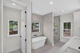 2805 Private - Photo 23