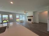 1310 Hickory Court - Photo 5