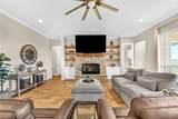 2011 Perkins Lane - Photo 10
