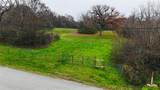2000 Fannin Avenue - Photo 2