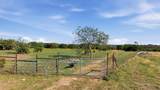 4000 Fm 2331 - Photo 5