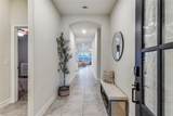 413 Yellowstone Drive - Photo 3