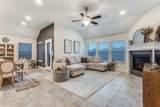 413 Yellowstone Drive - Photo 4
