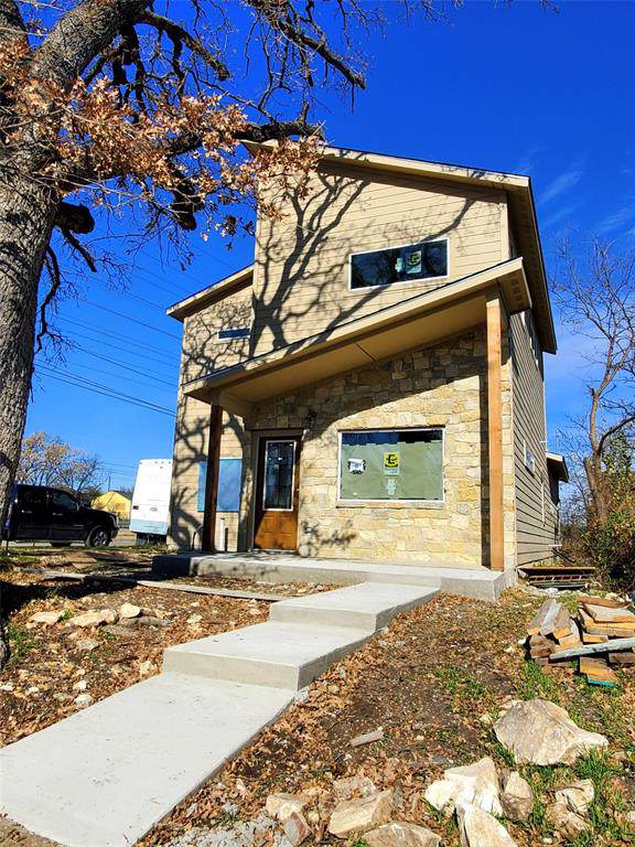 1403 Strickland Street - Photo 1