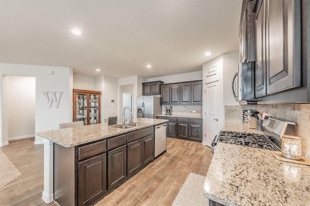 1208 Tiburon Trail - Photo 1