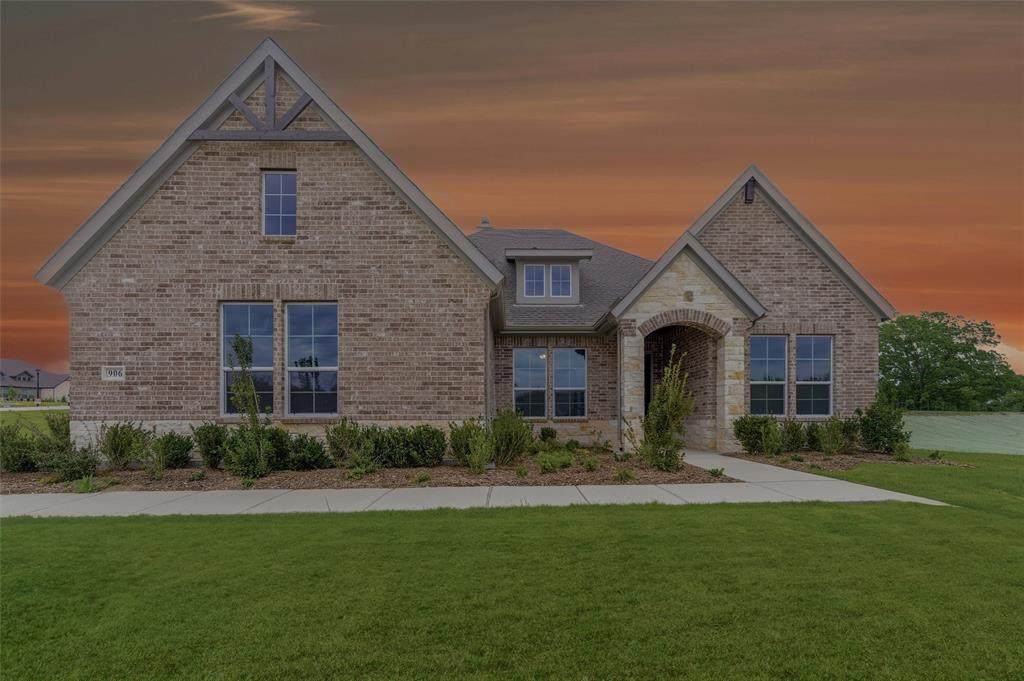 906 Perrin Lane - Photo 1