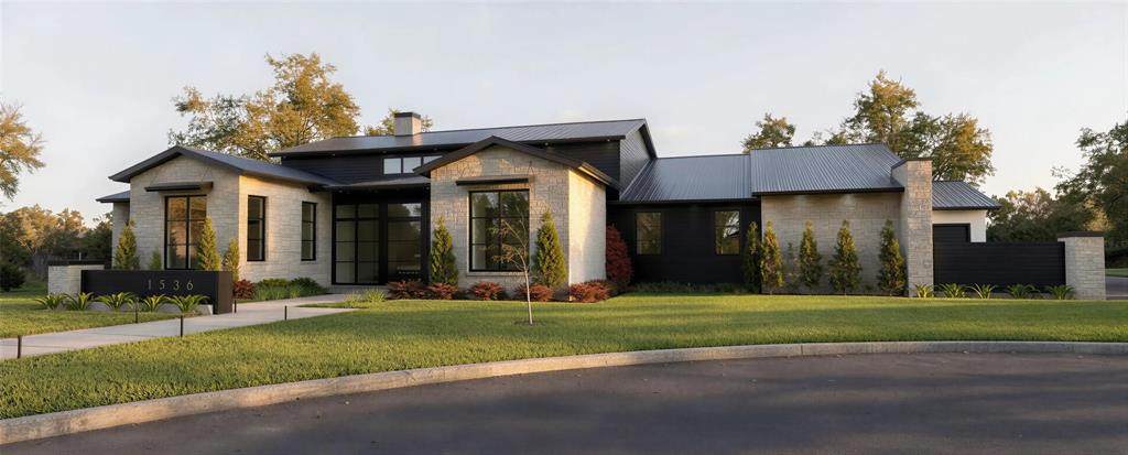 1536 Four Seasons Drive - Photo 1