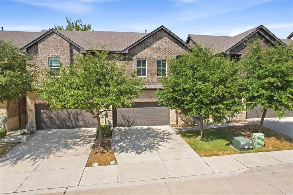 2413 Ash Lane - Photo 1