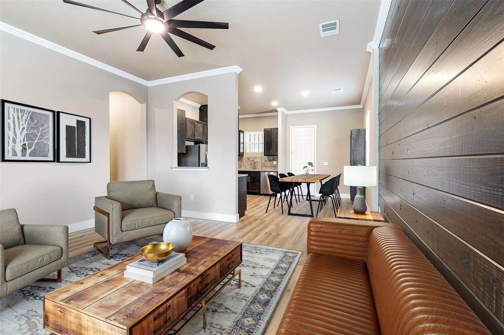 413 Henderson Street - Photo 1