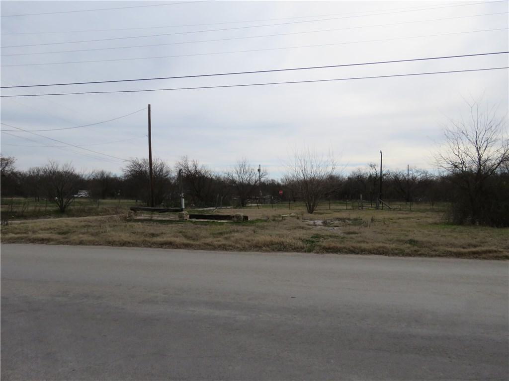 900 Gifford - Photo 1