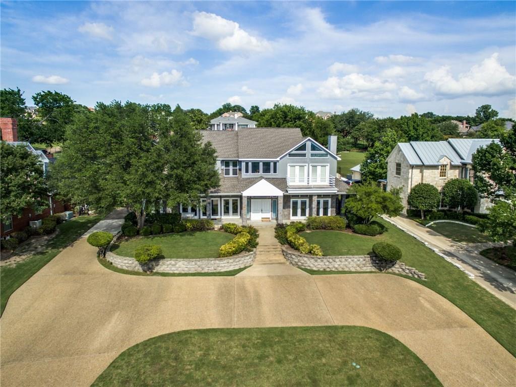 2309 Lafayette Drive - Photo 1