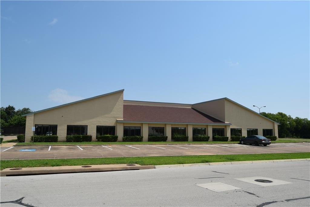 6825 Manhattan Boulevard - Photo 1