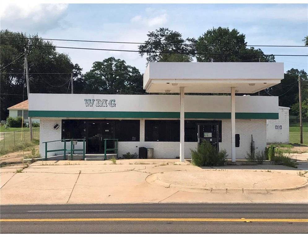 204 Main - Photo 1