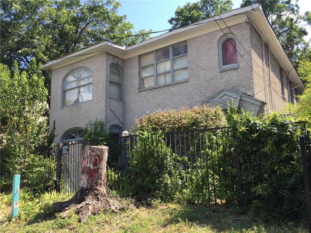 2217 Fitzhugh Avenue - Photo 1