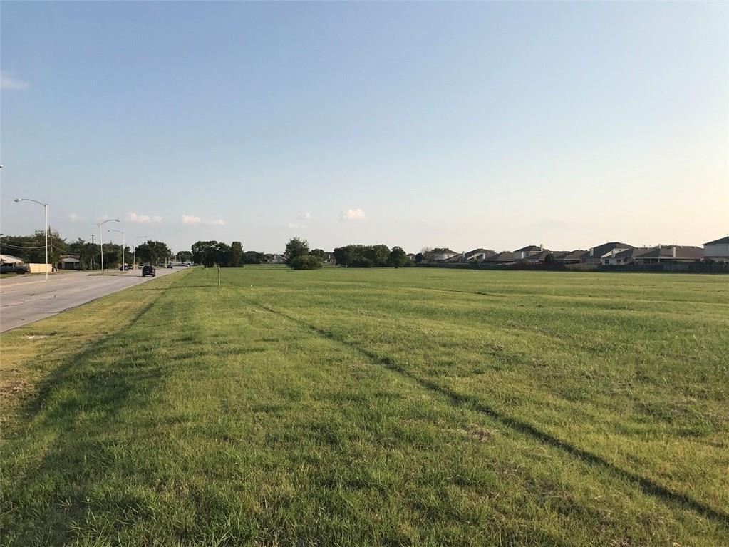 2800 Carrier Parkway - Photo 1