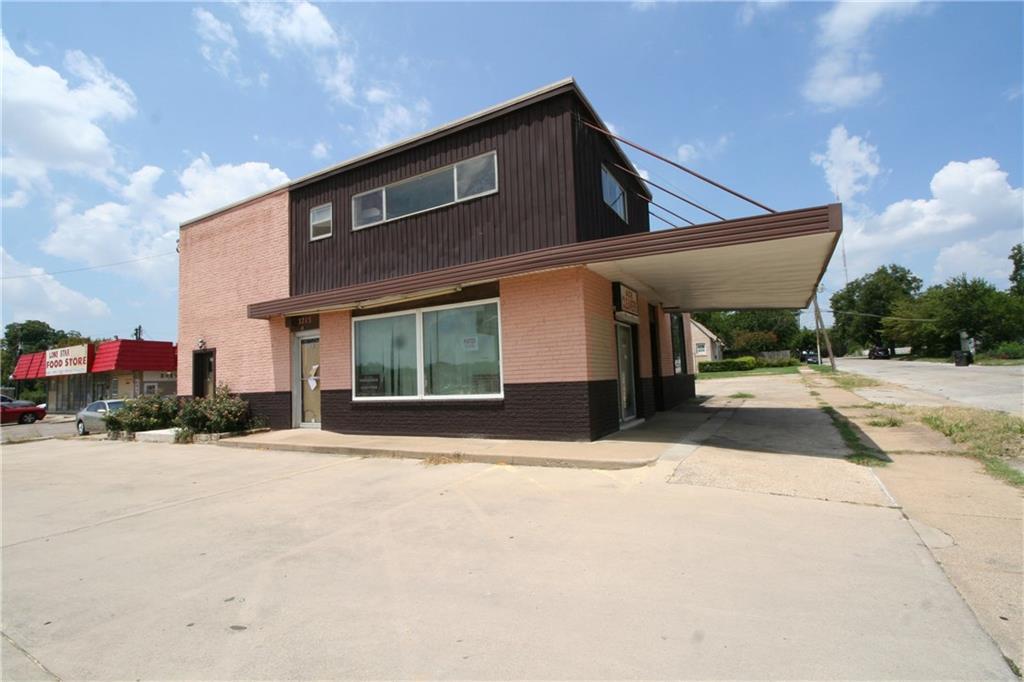 3715 Lancaster Avenue - Photo 1