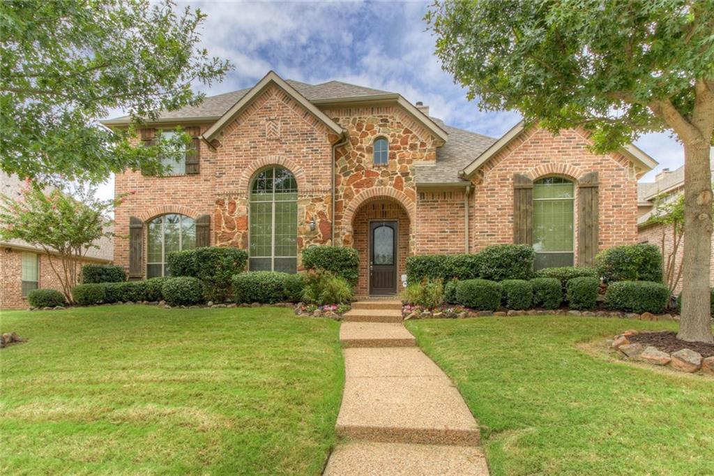 11039 Apple Valley Drive - Photo 1