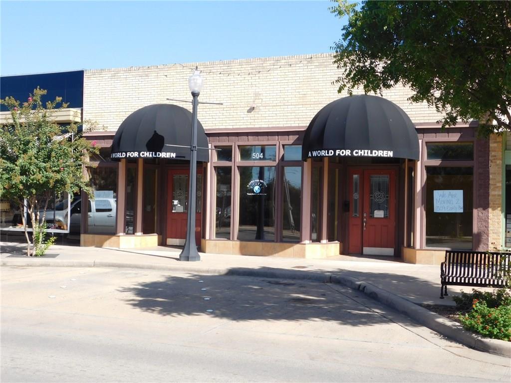504 Center Ave. - Photo 1